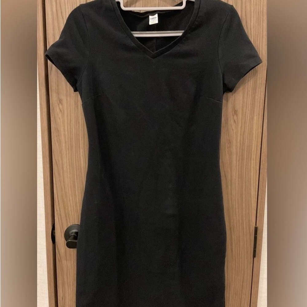 Elegant Black Short Sleeve Dress
